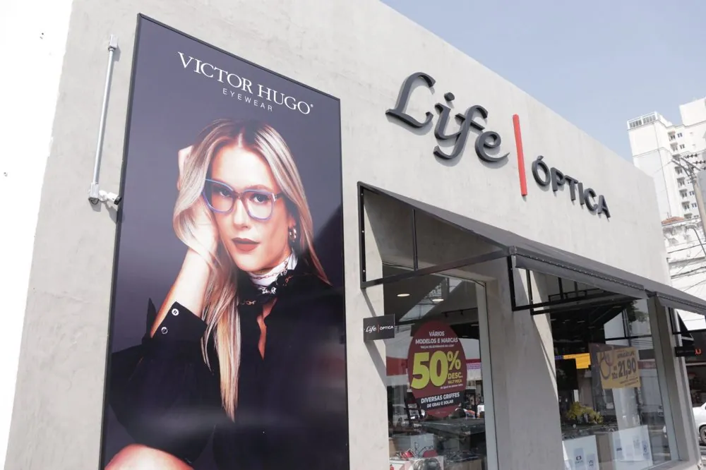 Fachada da Life Óptica em Indaiatuba, por D'Caris